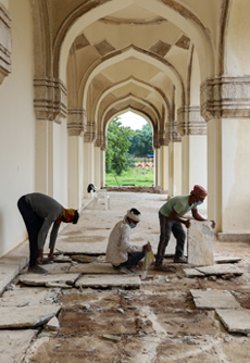 Aga-Khan-Foundation-Qutb-3