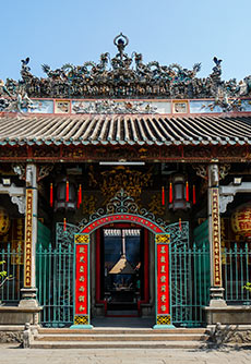 Ba Thien Hau Temple